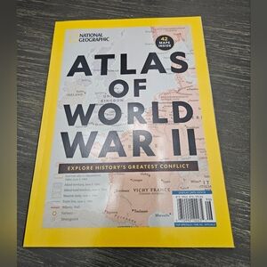National Geographic Atlas of World War II Magazine. 42 Maps. Collectible